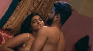 Thrilling xxx porn Amateur Scene Involves this Indian Beauty Woman